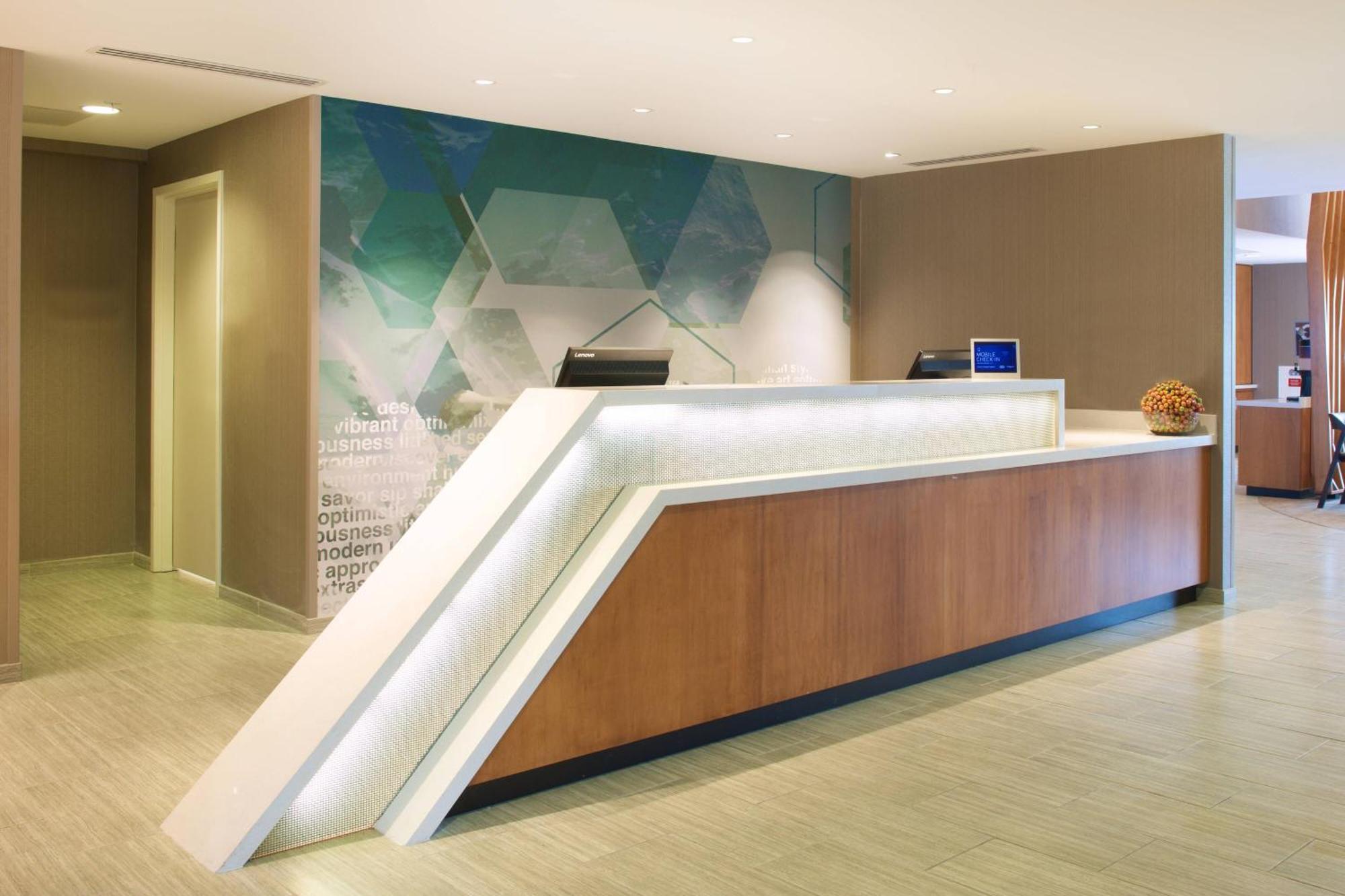 Springhill Suites By Marriott Seattle איסאקה מראה חיצוני תמונה